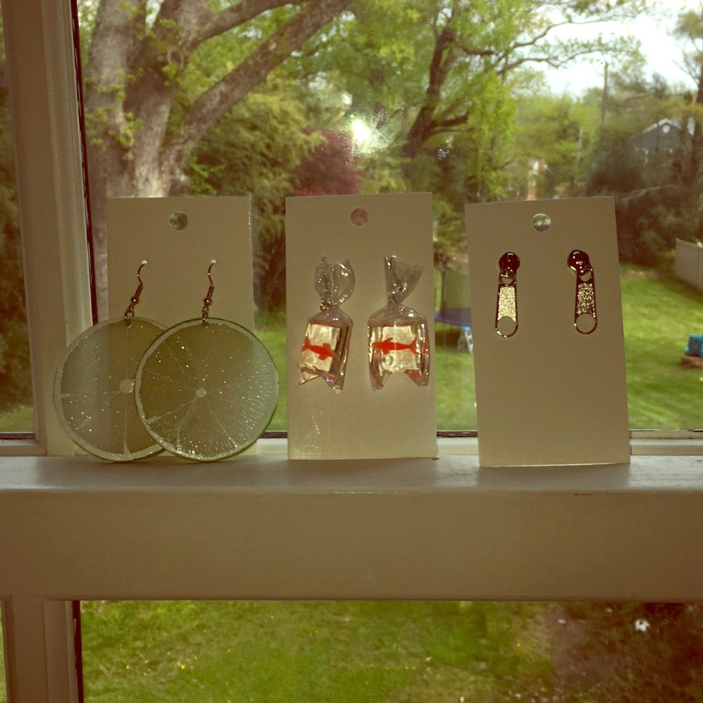 Earrings bundle (limes, goldfish in a bag, zipper)